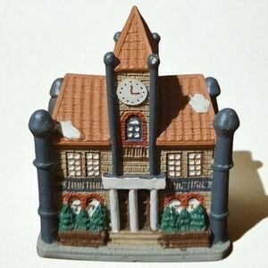 Vtg Summit Mini Town Village Figurine Townhall Clock Christmas Winter